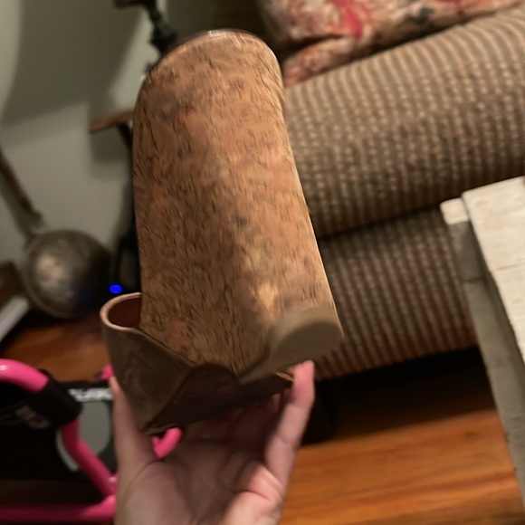 Gorgeous backless Bronze Wedge Sandals open toe  Sz 8 Diane von Furstenberg DVF - Picture 6 of 9